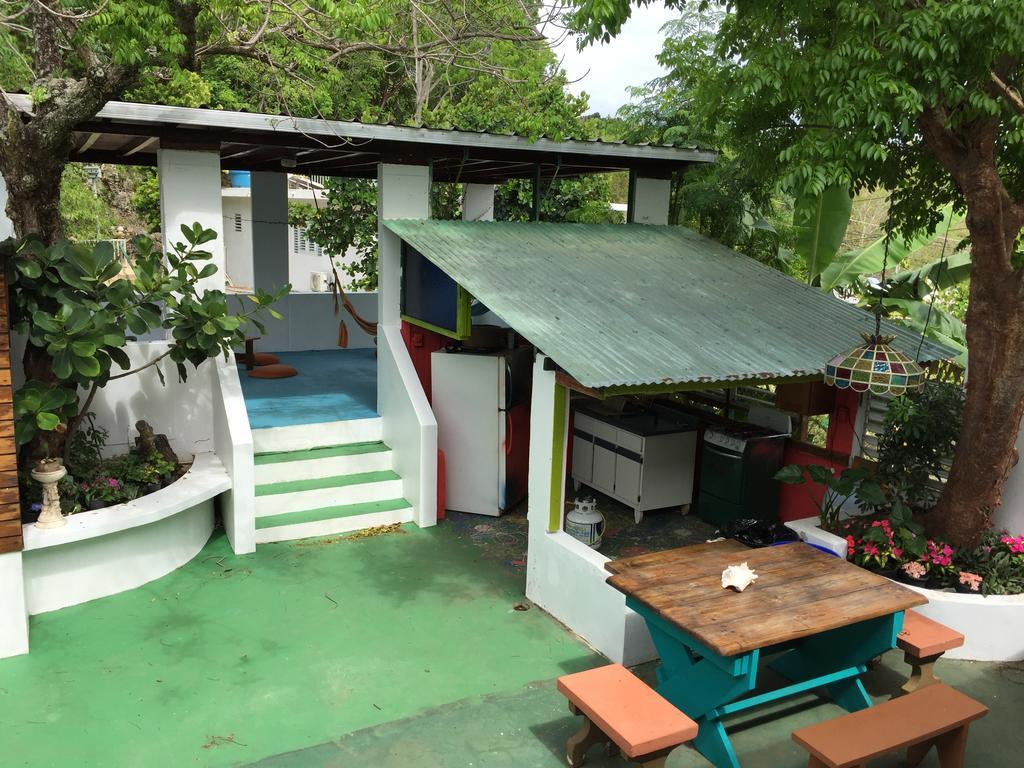 Dancing Tortugas Hotel Aguadilla Exterior photo